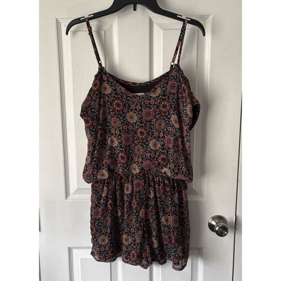 XHILARATION Romper Cold Shoulder W/ Straps Shorts Black Red Floral  Romper Leg - Picture 1 of 6